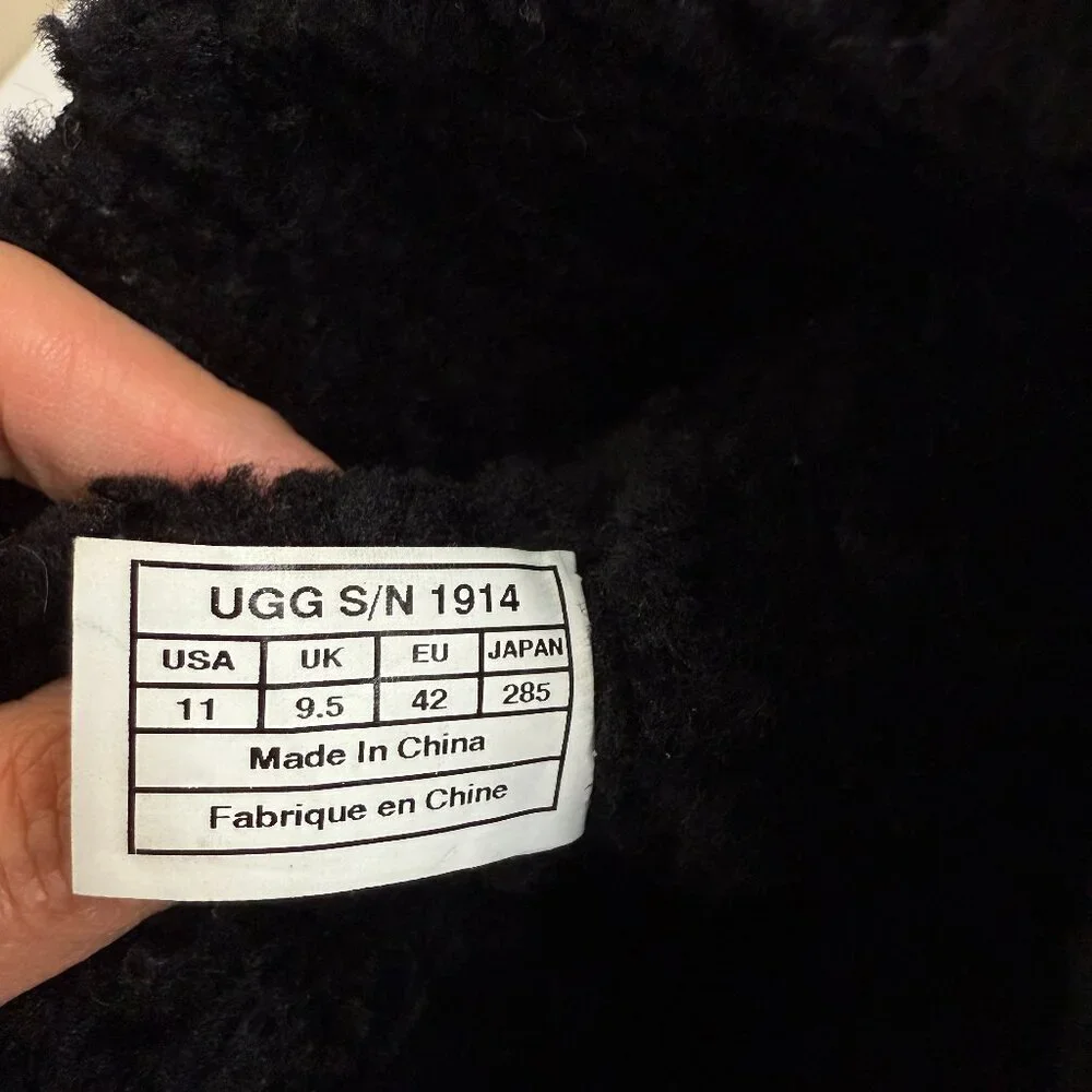 UGG Women's Boots Bellevue S/N 1914